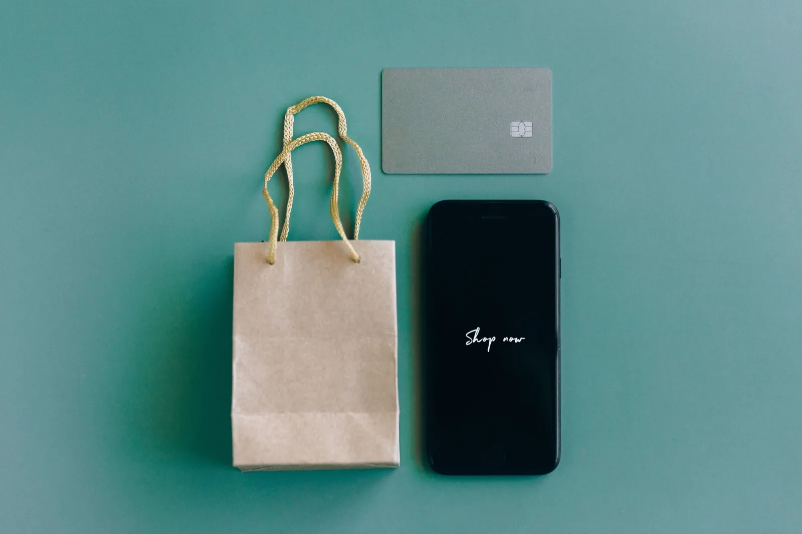 Retail loyalty app on iOS & Android